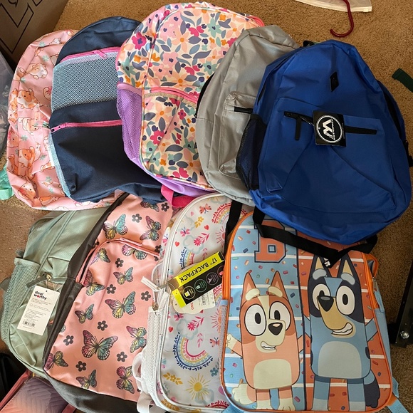 Backpack bundle - Picture 1 of 8